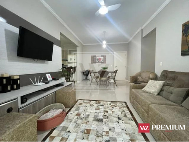 Apartamento com 174m² 3 quartos e 2 banheiros, à venda, no bairro Meia Praia em Itapema