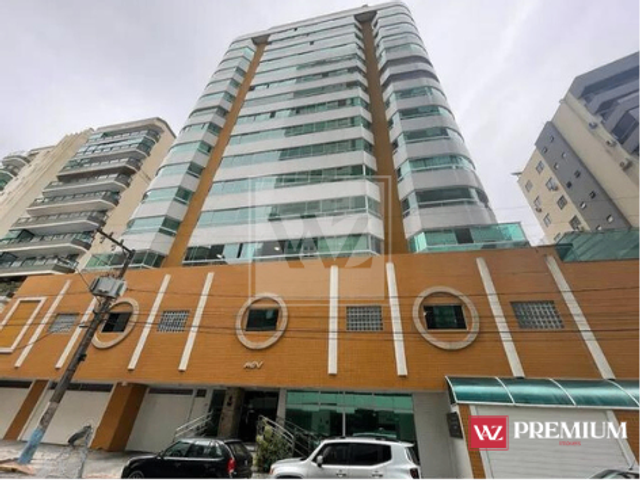 Apartamento com 174m² 3 quartos e 2 banheiros, à venda, no bairro Meia Praia em Itapema