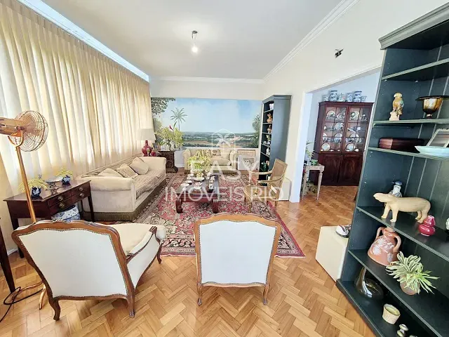 Apartamento com 194m² 3 quartos e 3 banheiros, à venda, no bairro Copacabana em Rio de Janeiro