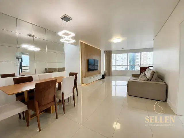 Apartamento 3 quartos e 4 banheiros, para alugar, no bairro Centro em Balneário Camboriú