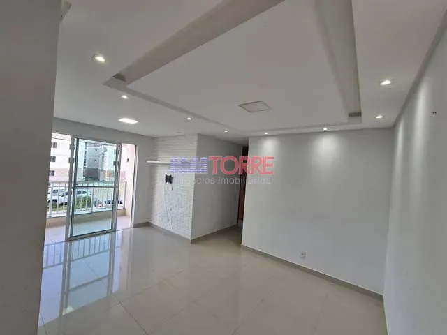 Apartamento com 68m² 3 quartos e 2 banheiros, para alugar, no bairro Nossa Senhora da Vitória em Ilhéus