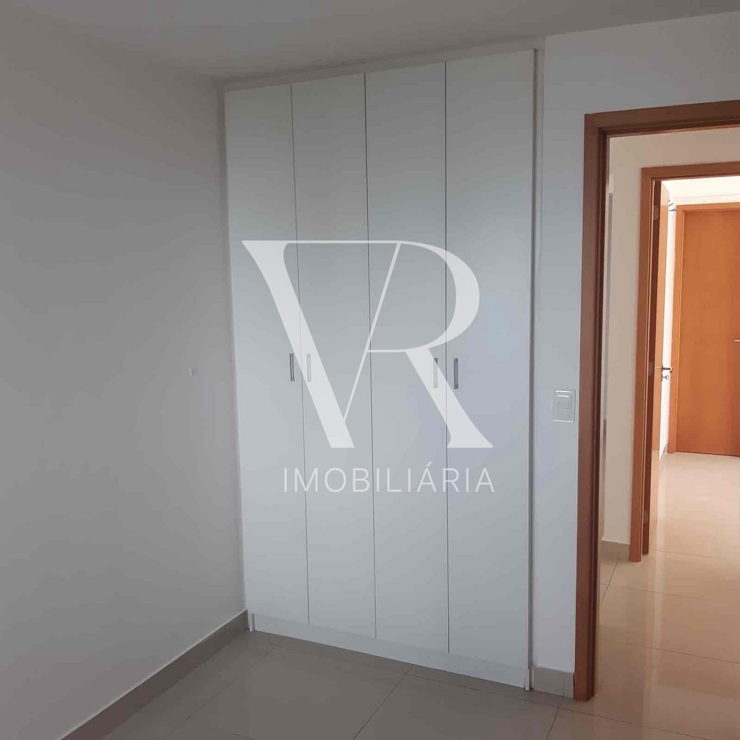 Apartamento para alugar com 3 quartos, 110m² - Foto 9