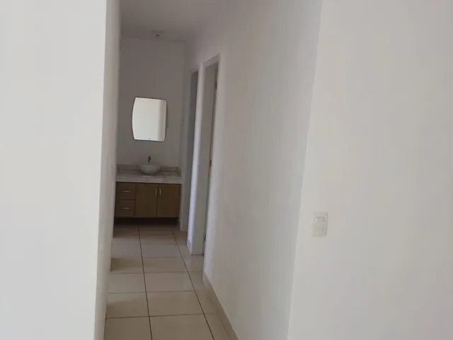 Apartamento 3 quartos e 2 banheiros, para alugar, no bairro Glória em Macaé
