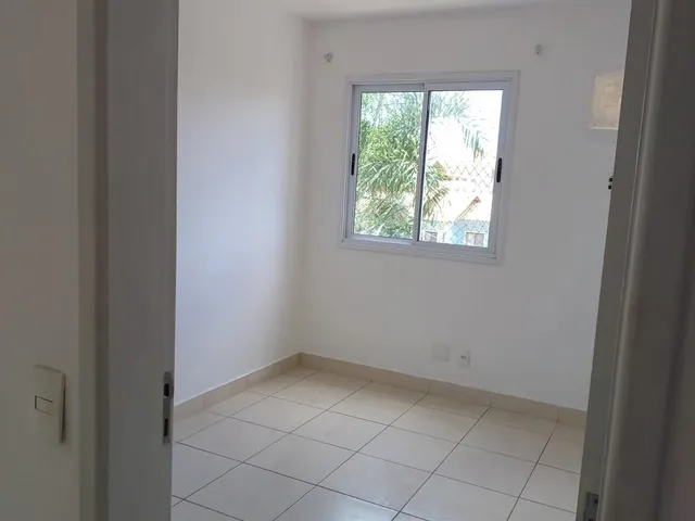 Apartamento 3 quartos e 2 banheiros, para alugar, no bairro Glória em Macaé