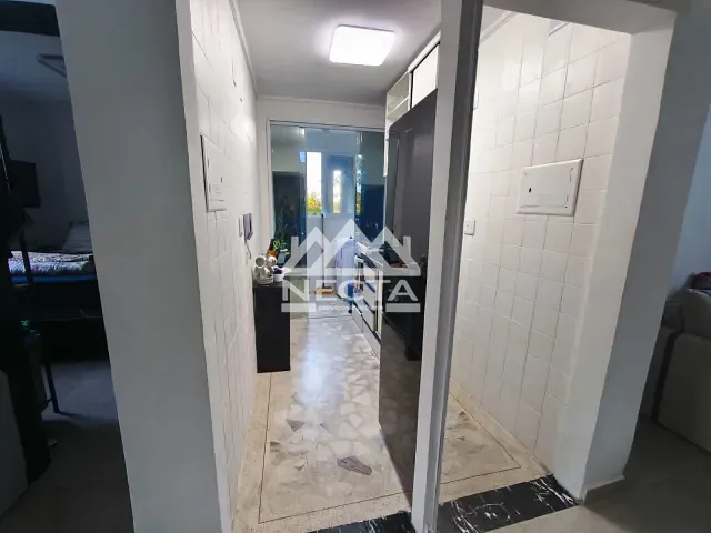 Apartamento com 50m² 1 quarto e 1 banheiro, à venda, no bairro Golfinhos em Caraguatatuba