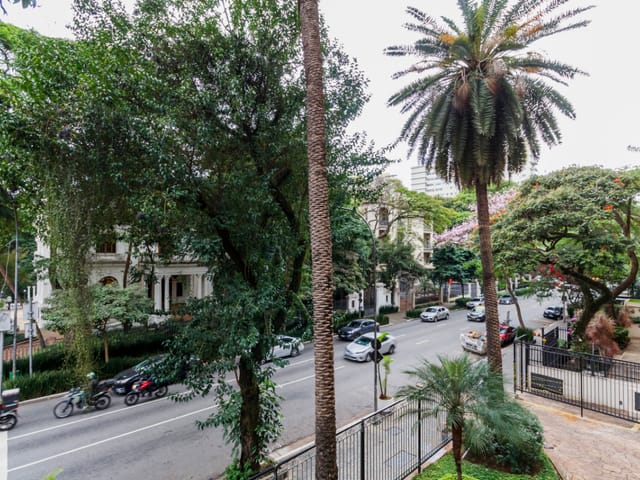 Apartamento com 300m² 4 quartos e 3 banheiros, à venda, no bairro Higienópolis em São Paulo
