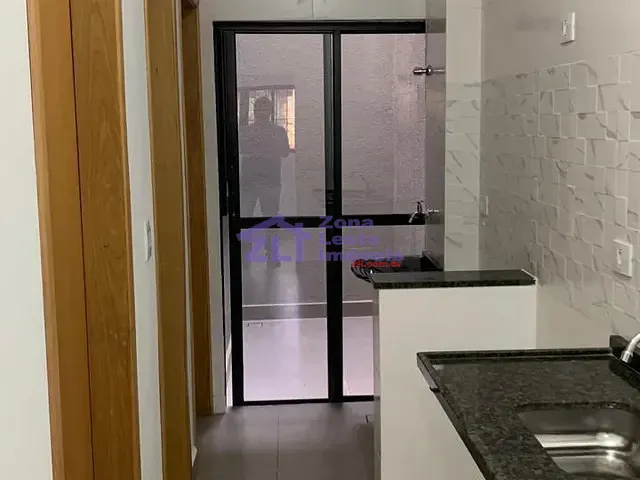 Apartamento 1 quarto e 1 banheiro, à venda, no bairro Vila Invernada em São Paulo