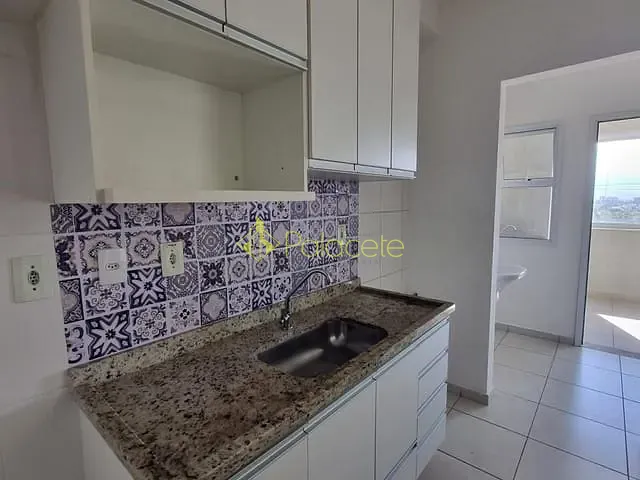 Apartamento 2 quartos e 2 banheiros, à venda, no bairro Areao em Taubaté