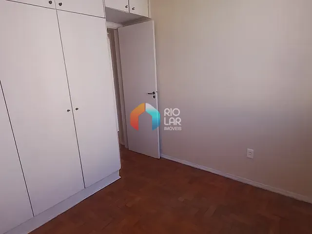Apartamento com 64m² 2 quartos e 2 banheiros, à venda, no bairro Laranjeiras em Rio de Janeiro