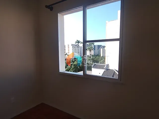 Apartamento com 64m² 2 quartos e 2 banheiros, à venda, no bairro Laranjeiras em Rio de Janeiro