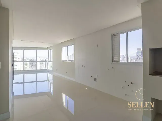Apartamento com 324m² 4 quartos e 4 banheiros, à venda, no bairro Fazenda em Itajaí