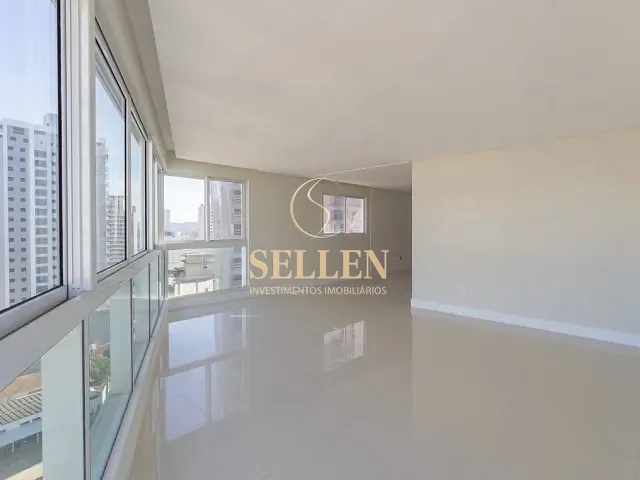 Apartamento com 324m² 4 quartos e 4 banheiros, à venda, no bairro Fazenda em Itajaí