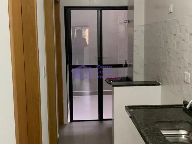 Apartamento 1 quarto e 1 banheiro, à venda, no bairro Vila Invernada em São Paulo