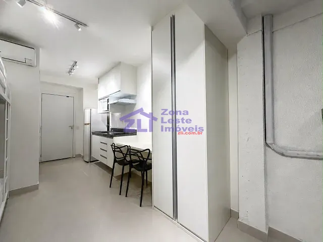 Apartamento com 3379m² 1 quarto e 1 banheiro, para alugar, no bairro Vila Cordeiro em São Paulo