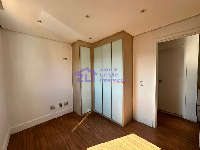 Apartamento 2 quartos e 2 banheiros, à venda, no bairro Vila Carrão em São Paulo