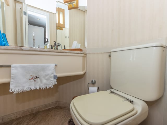 Apartamento com 210m² 4 quartos e 4 banheiros, à venda, no bairro Higienópolis em São Paulo