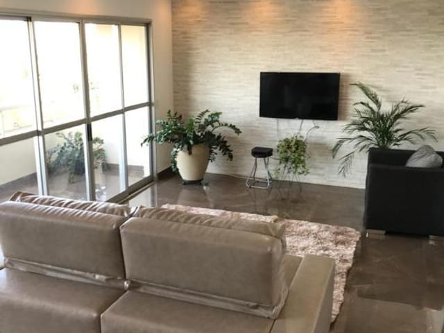 Foto do Apartamento - Apartamento à venda 3 Quartos, 1 Suite, 2 Vagas, 251M², Jardim Londrilar, Londrina - PR | Edifício Victoria Lake | Aurora Imobi