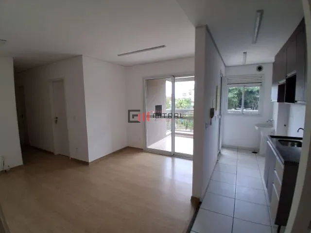 Apartamento 3 quartos e 2 banheiros, à venda, no bairro Centro em Londrina