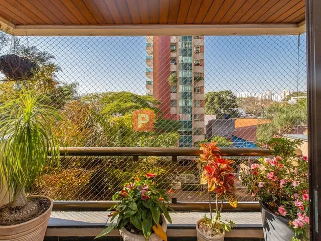 Apartamento à venda, no bairro Moema em São Paulo