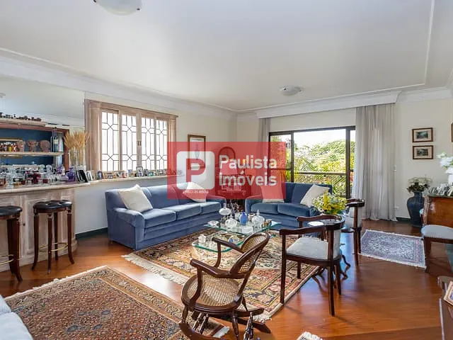 Apartamento à venda, no bairro Moema em São Paulo