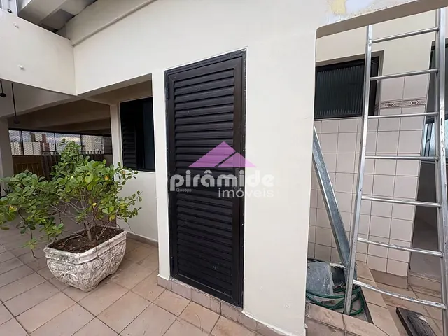 Apartamento com 265m² 4 quartos e 5 banheiros, à venda, no bairro Vila Adyana em São José dos Campos