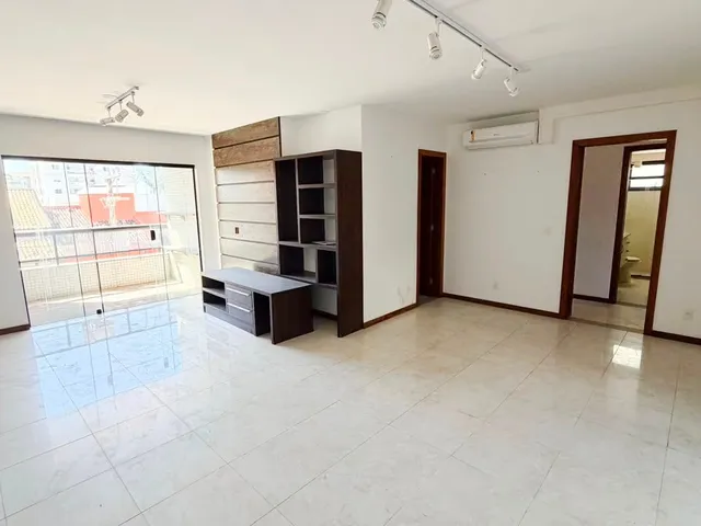 Apartamento 4 quartos e 4 banheiros, à venda, no bairro Praia do Pecado em Macaé