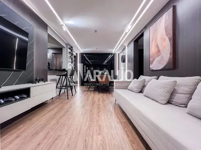 Apartamento 1 quarto e 1 banheiro, à venda, no bairro Centro em Itajaí