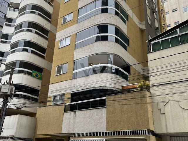 Apartamento 3 quartos e 3 banheiros, à venda, no bairro Meia Praia em Itapema