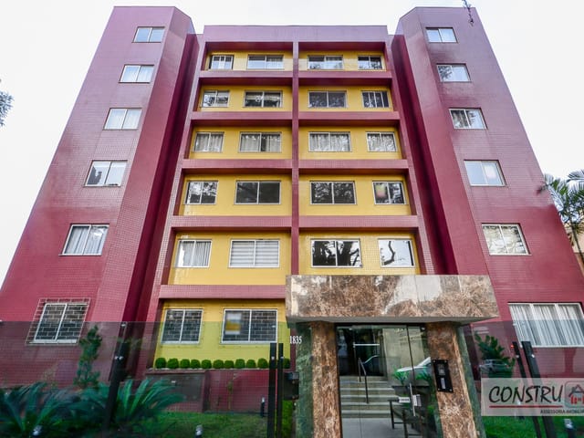 Apartamento 2 quartos e 2 banheiros, para alugar, no bairro Água Verde em Curitiba