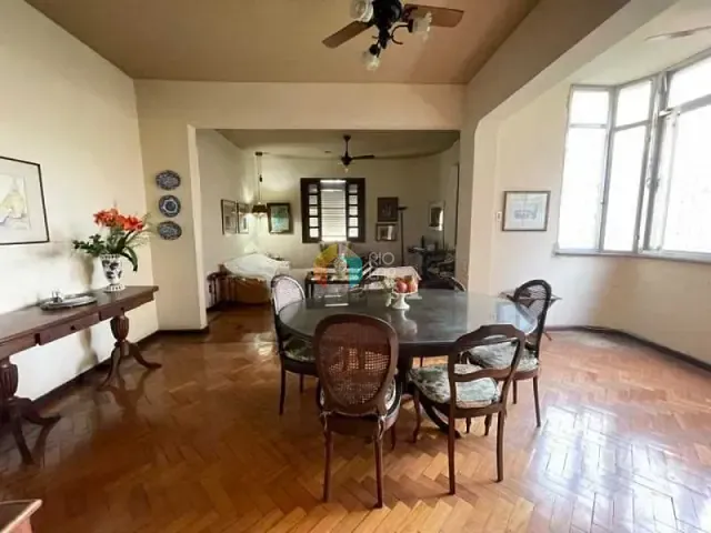 Apartamento com 150m² 3 quartos e 3 banheiros, à venda, no bairro Botafogo em Rio de Janeiro