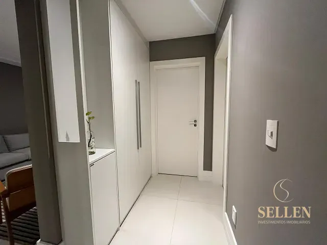 Apartamento com 201m² 3 quartos e 4 banheiros, à venda, no bairro Pioneiros em Balneário Camboriú
