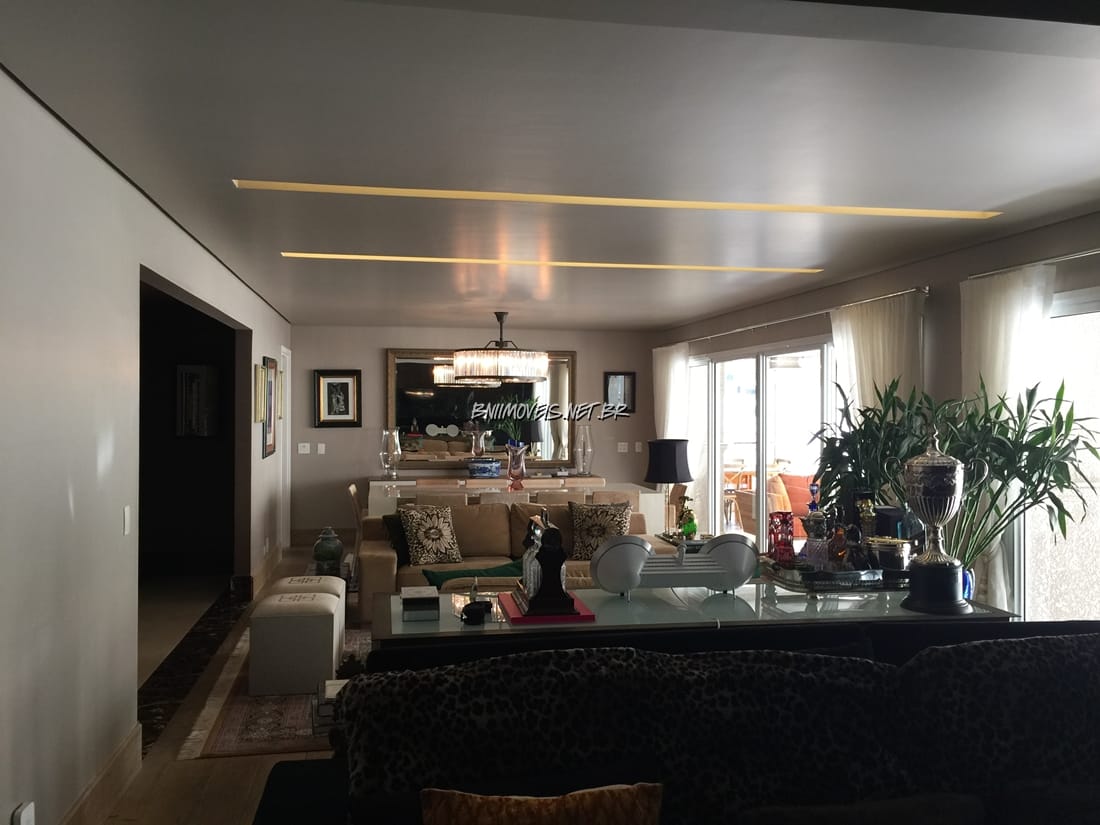 Apartamento, 3 quartos, 297 m² - Foto 2