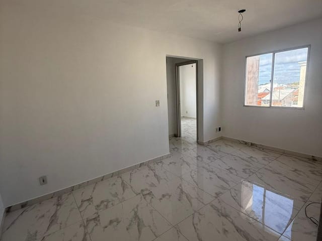 Apartamento 2 quartos e 1 banheiro, à venda, no bairro Parque Jóquei Club em Campos dos Goytacazes