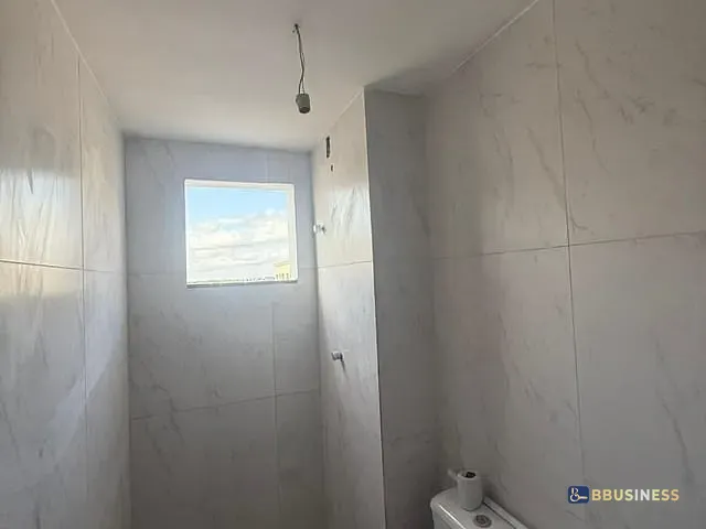 Apartamento 2 quartos e 1 banheiro, à venda, no bairro Parque Jóquei Club em Campos dos Goytacazes