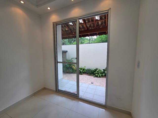 Apartamento com 92m² 2 quartos e 1 banheiro, à venda, no bairro Vila Ema em São Paulo