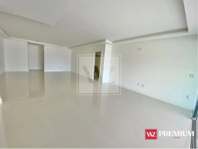 Apartamento com 244m² 4 quartos e 5 banheiros, à venda, no bairro Centro em Itapema