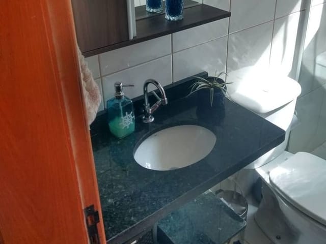 Apartamento 2 quartos e 2 banheiros, à venda, no bairro Carangola em Pindamonhangaba