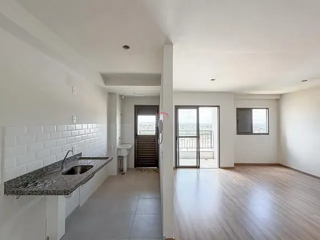 Apartamento com 105m² 2 quartos e 2 banheiros, à venda, no bairro Centro em Londrina