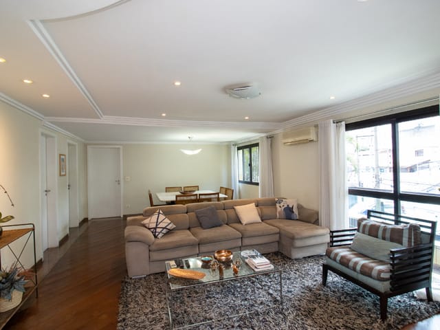 Apartamento com 172m² 4 quartos e 5 banheiros, à venda, no bairro Vila Albertina em São Paulo