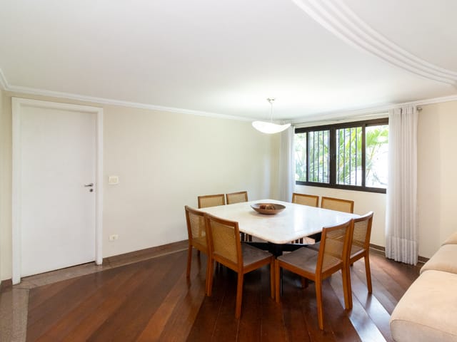 Apartamento com 172m² 4 quartos e 5 banheiros, à venda, no bairro Vila Albertina em São Paulo