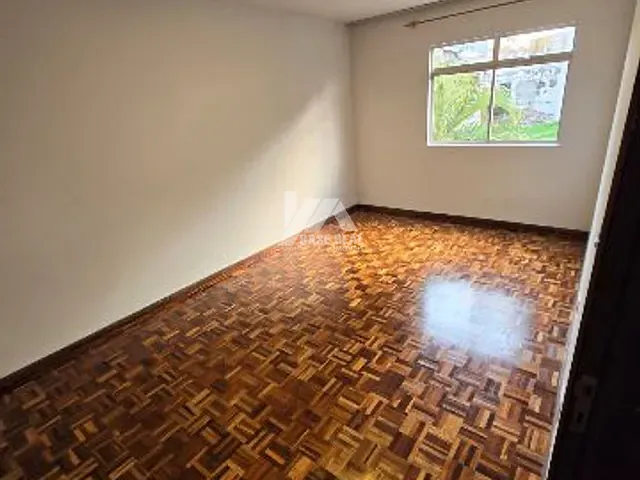 Apartamento com 645m² 18 quartos e 9 banheiros, à venda, no bairro Centro em Ponta Grossa