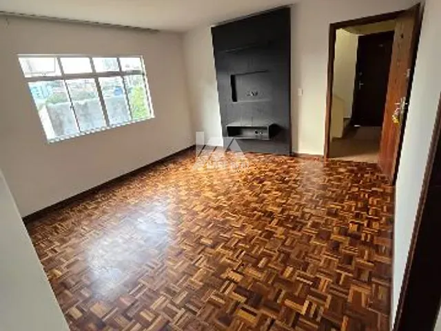 Apartamento com 645m² 18 quartos e 9 banheiros, à venda, no bairro Centro em Ponta Grossa