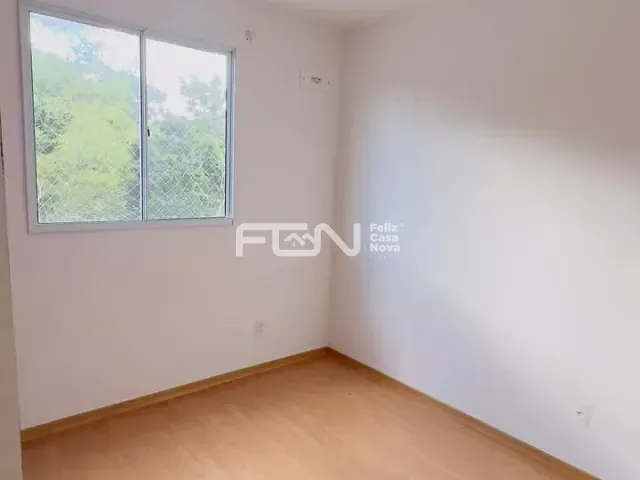 Apartamento 2 quartos e 1 banheiro, à venda, no bairro Alphaville (Abrantes) em Camaçari