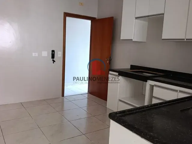 Apartamento com 100m² 3 quartos e 1 banheiro, para alugar, no bairro Cariobinha em Americana