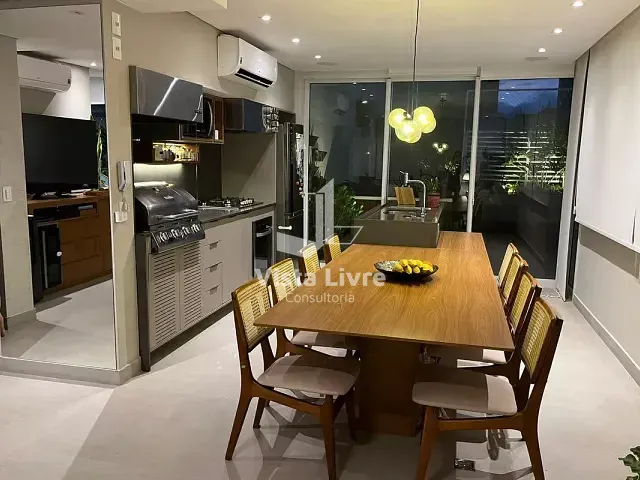 Apartamento com 185m² 3 quartos e 3 banheiros, à venda, no bairro Vila Ipojuca em São Paulo