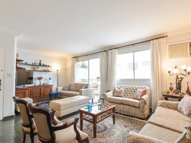 Foto do Apartamento - Apartamento para venda em Moema com 4 quartos, sendo 1 suíte , 161m² | Correteria Imóveis