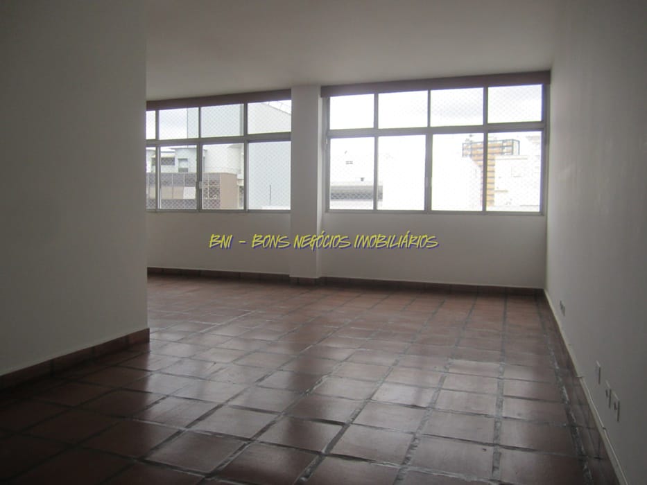 Apartamento, 3 quartos, 210 m² - Foto 1