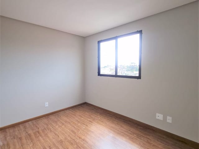 Apartamento com 112m² 3 quartos e 2 banheiros, à venda, no bairro Oficinas em Ponta Grossa