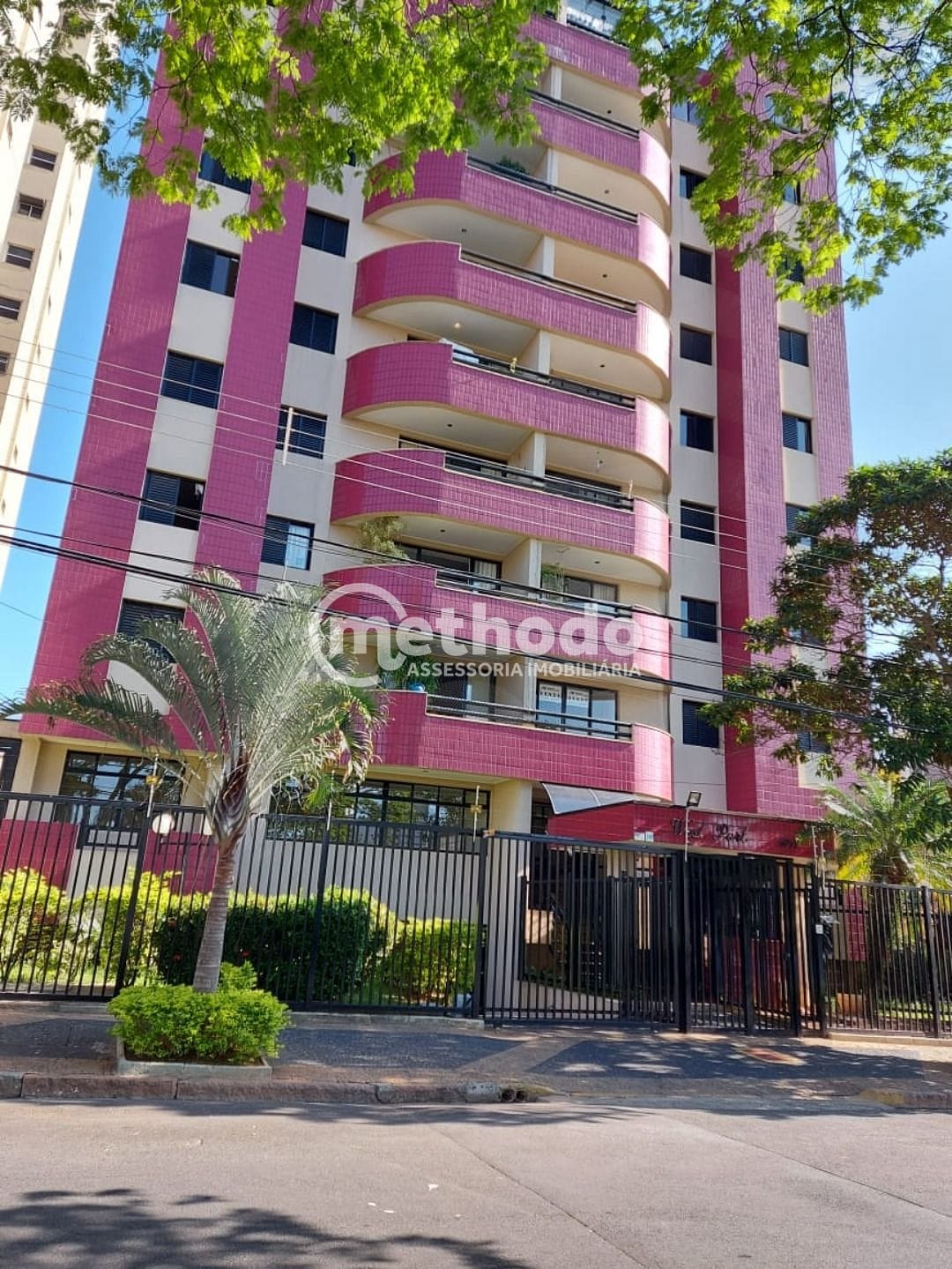 Apartamento, 3 quartos, 131 m² - Foto 1