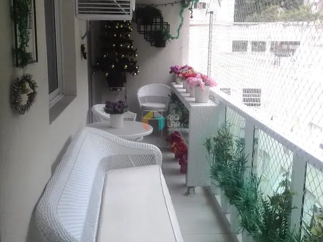 Apartamento com 80m² 3 quartos e 2 banheiros, à venda, no bairro Laranjeiras em Rio de Janeiro